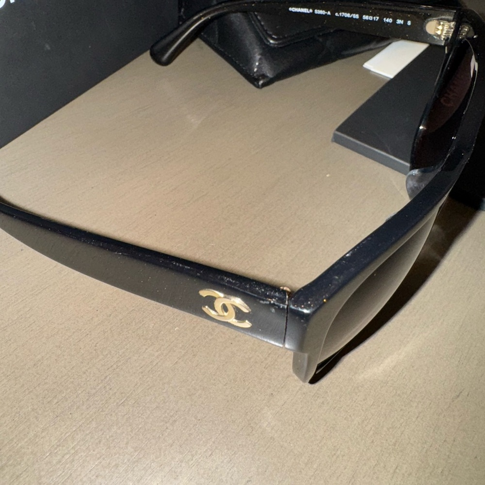 Authentic Chanel Black Sunglasses NWOT - Picture 3 of 7